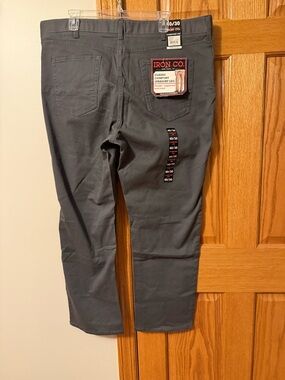 NWT, Iron Co. men’s classic fit Dark Gray pants 40 x 30, cotton